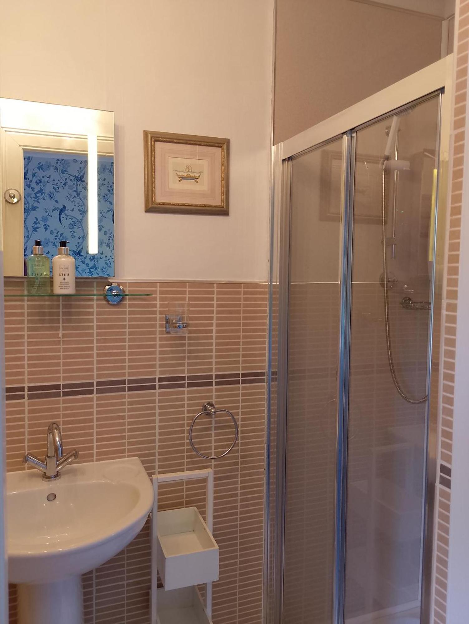 לינה וארוחת בוקר ספין ברידג' Smiddy House מראה חיצוני תמונה
