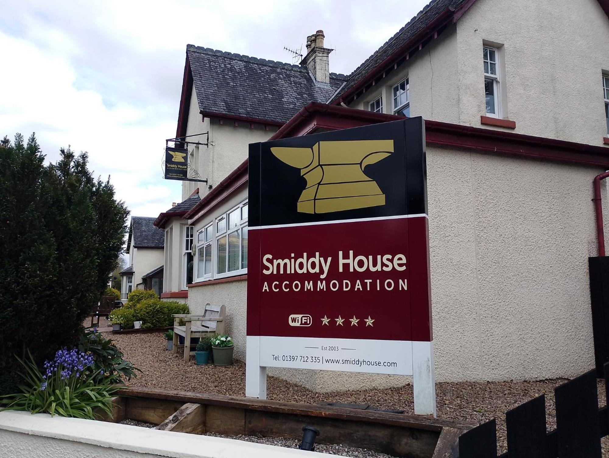 לינה וארוחת בוקר ספין ברידג' Smiddy House מראה חיצוני תמונה